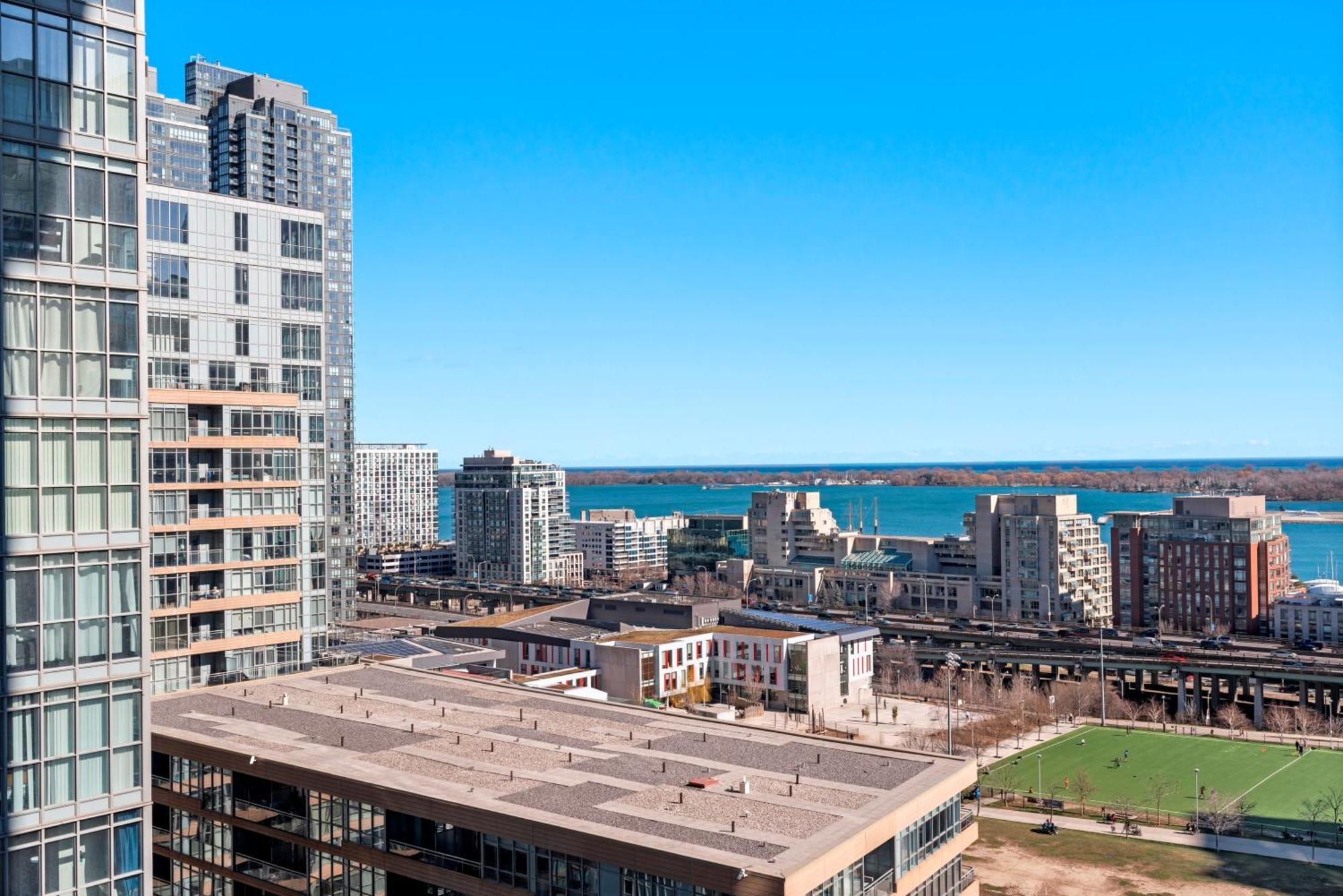 Globalstay Elegant Downtown Apartments Toronto Exterior foto